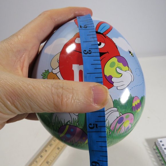 M&M's Easter Egg Shaped Metal Tin Red M&Ms Character with Rabbit Ears - Picture 7 of 7